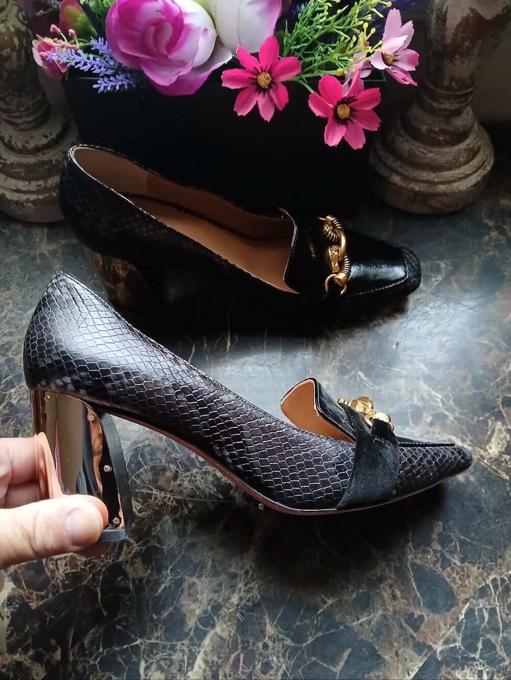 Tory Burch Jessa Horse Bit/Chain Link Block Heel Pumps Size 9.5 Women - Picture 10 of 16